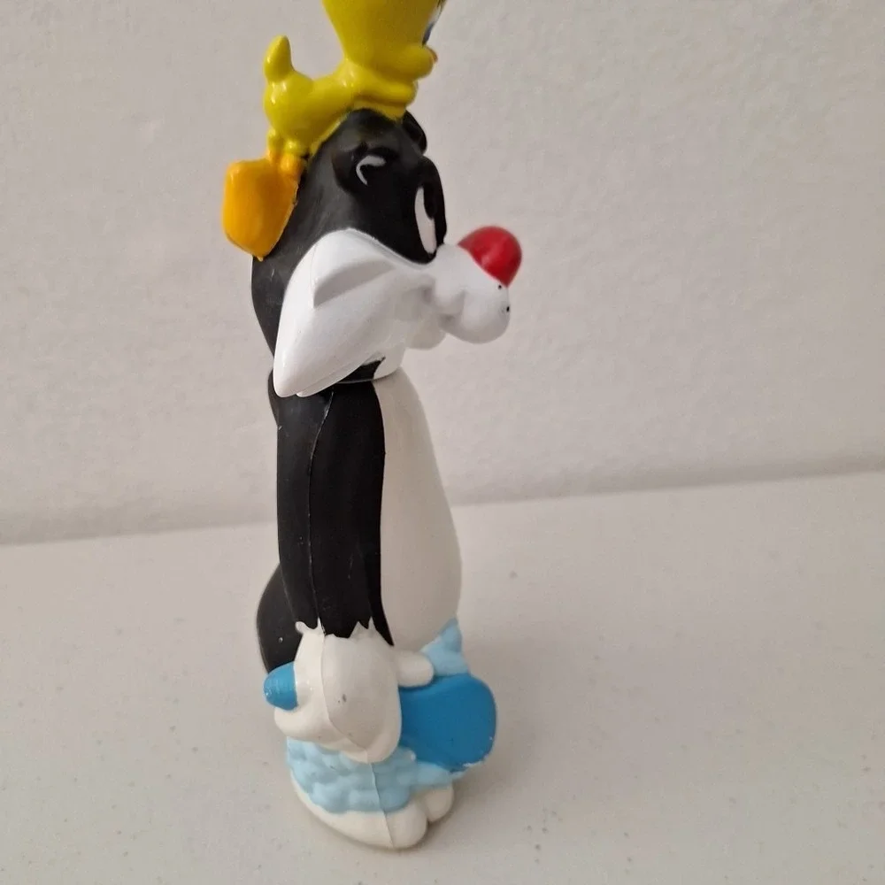Vtg NEW FULL Minnetonka Sylvester and Tweety Bird Shampoo‎ 9
